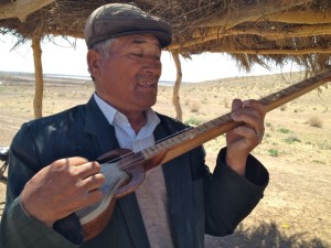 Nukus singer 2 copy