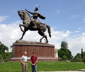 Tashkent R&M Tamir statue