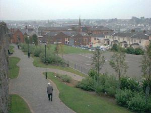 Fountain 'interface' area bewteen Catholic and Protestant neighborhoods