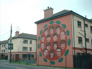 Derry wall mural to 14 murdered young men (one was