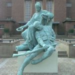 Belfast University war monument