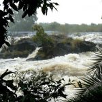 As the Zabezi River nears the edge the current becomes