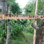 On the trail to Kilasiya waterfall in the forest of