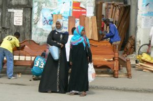 Muslim women at the old market.