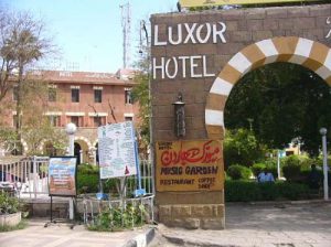 Luxor City Scenes - Luxor Hotel