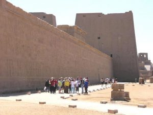 A group tour with the Dutch Djoser company traveled from