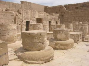 A huge temple built by Ramses II to honor himself.