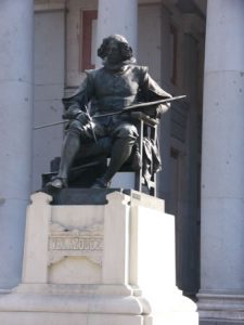 Madrid's beautiful city center - statue of Velazquez in front