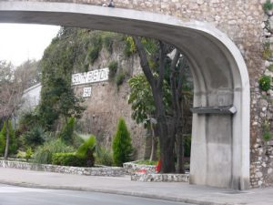 South bastion gateway