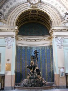 Water fountain at entry to Szechenyi