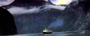 Fjord & cruise ship