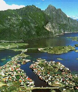 Lofoten Islands-Henningsvaer village