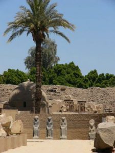 The Karnak Temple Complex describes a vast assembly of ruined