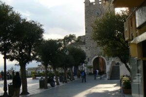 Taormina plaza