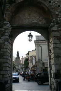 Taormina arch