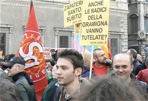 Pro-gay rights rally demanding