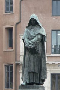 Penitant statue in Piazza Campo dei