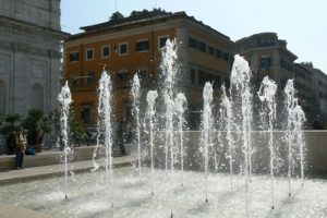 Fountain by Ara