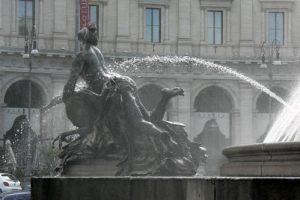 Fountain in Piazza Republica