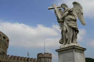 The beautiful Sant'Angelo Bridge with its decorative statuary.