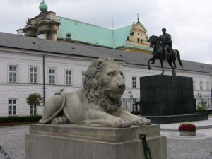 Presidential Palace grounds Following Poland's resurrection after