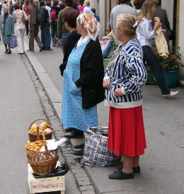 Kraków - city center bread vendors