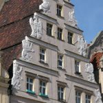 Traditional architectural detail in the central square