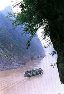Yangtze River cruise boat