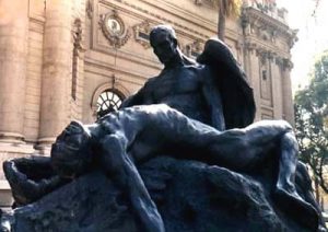 Santiago Museum Icarus statue