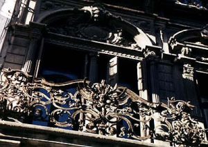 Montevideo-rusting and decaying buildings