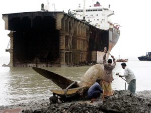 North of Chittigong in Bangladesh is the Mohsin ship breaking