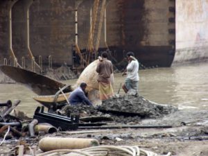 North of Chittigong in Bangladesh is the Mohsin ship breaking