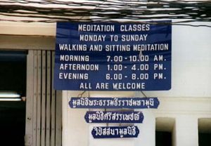 BKK Mahathat Meditation schedule