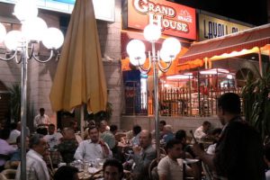 Amman - trendy cafes in Schmeisani district