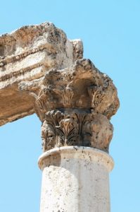 Amman - Roman corinthian column