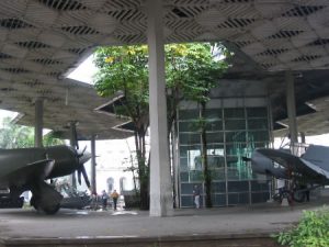 Pavillion Granma - houses Castro's 'liberation' boat of 1956