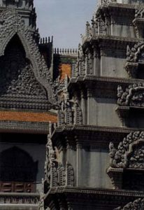 Phnom Penh temple detail