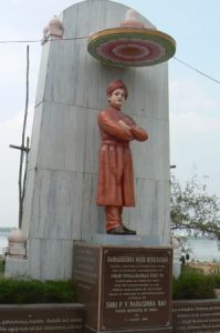 Hyderabad - memorial to a leader
