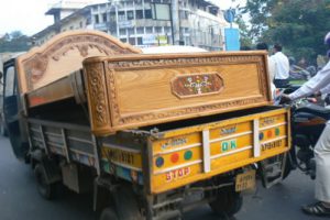 Hyderabad - hand-carved bed being delivered
