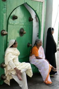 Portal to the Mecca Masjid mosque