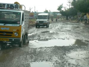 Along the main road to Kanyakumari