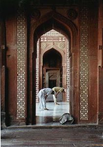 Fatehpur Sikri mosque prayers