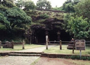 Bombay Elephanta rock cut temple