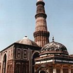 New Delhi Quwwat--ul-Islam mosque