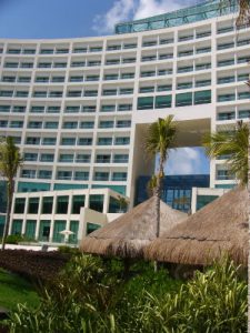 Mexico, Cancun - resort hotel
