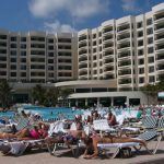 Mexico, Cancun - sunseekers from Europe