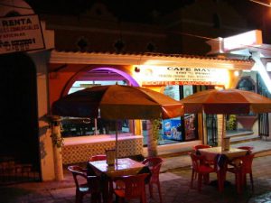 Mexico, Cancun - night life in the Centro district (away