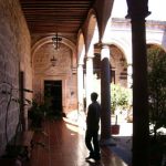 Morelia - courtyard walkway