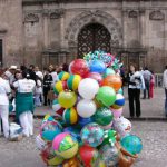 Morelia - baloon vendor
