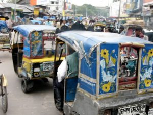 Khulna - thick traffic